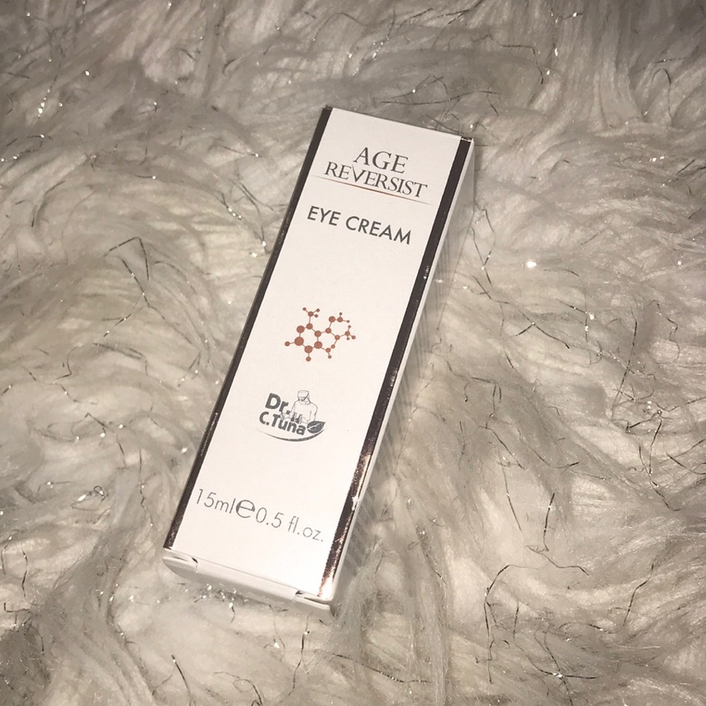 Age Reversist Eye Cream by Farmasi